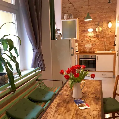 Mopsbox Apartment *